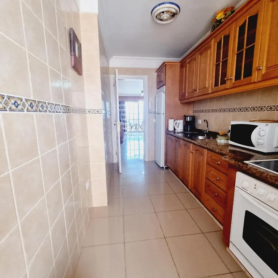 بويرتو دي سانتياغو Apartamentos La Avenida Playa La Arena 0*, بويرتو دي سانتياغو إسبانيا